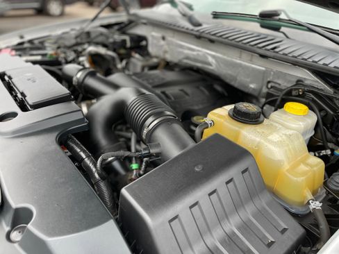 Used 2017 Ford Expedition EL XLT image 30