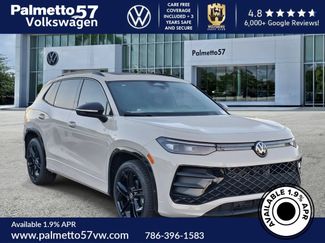 New 2026 Volkswagen Tiguan SE R-Line FWD video 1