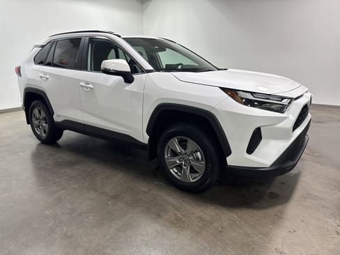 New 2025 Toyota RAV4 XLE image 2