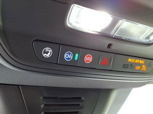 New 2026 Chevrolet Equinox EV LT image 20