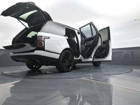 Used 2022 Land Rover Range Rover Westminster Edition image 26