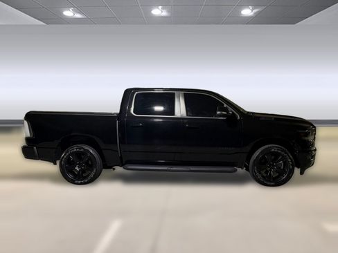 Used 2022 RAM 1500 Big Horn AWD/4WD image 7