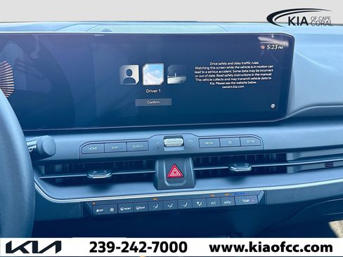 New 2025 Kia K4 LXS image 25