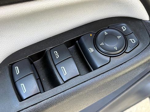 Certified 2024 Chevrolet Equinox LS w/ Sport Edition image 17