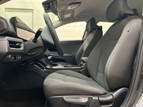 Used 2025 Kia K4 LXS image 7