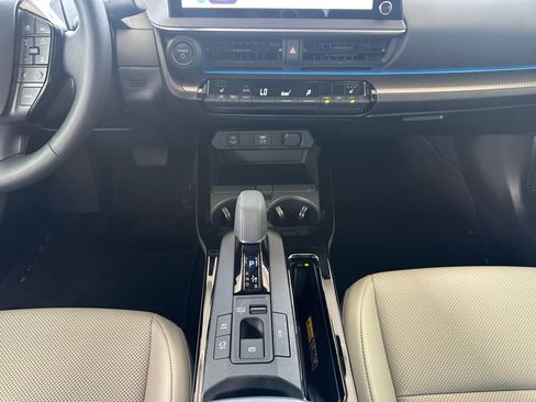 Used 2026 Toyota Prius XLE FWD image 12