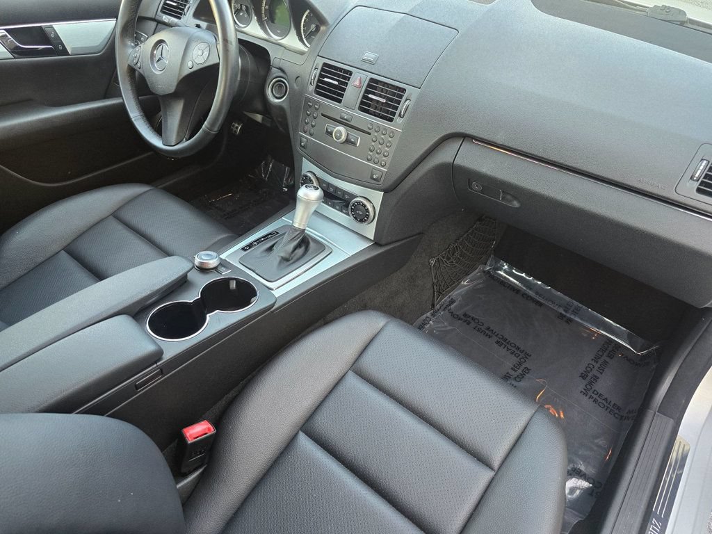 Used 2011 Mercedes-Benz C 300 4MATIC Sedan image 18