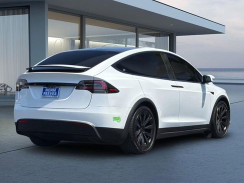 Used 2023 Tesla Model X AWD/4WD image 4