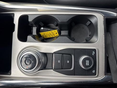 Used 2022 Ford Explorer XLT w/ Equipment Group 202A image 36