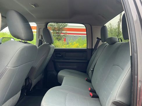 Used 2017 RAM 2500 Tradesman w/ Chrome Appearance Group image 14