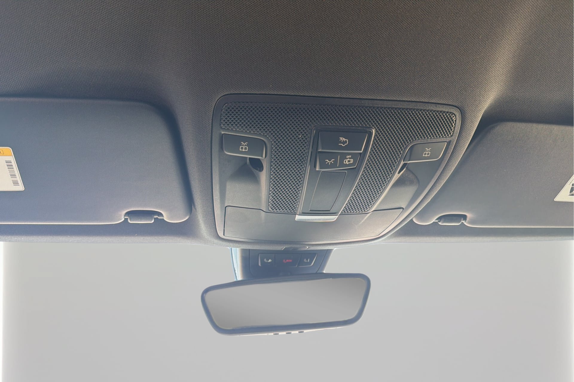 Used 2014 Mercedes-Benz CLA 250 image 18