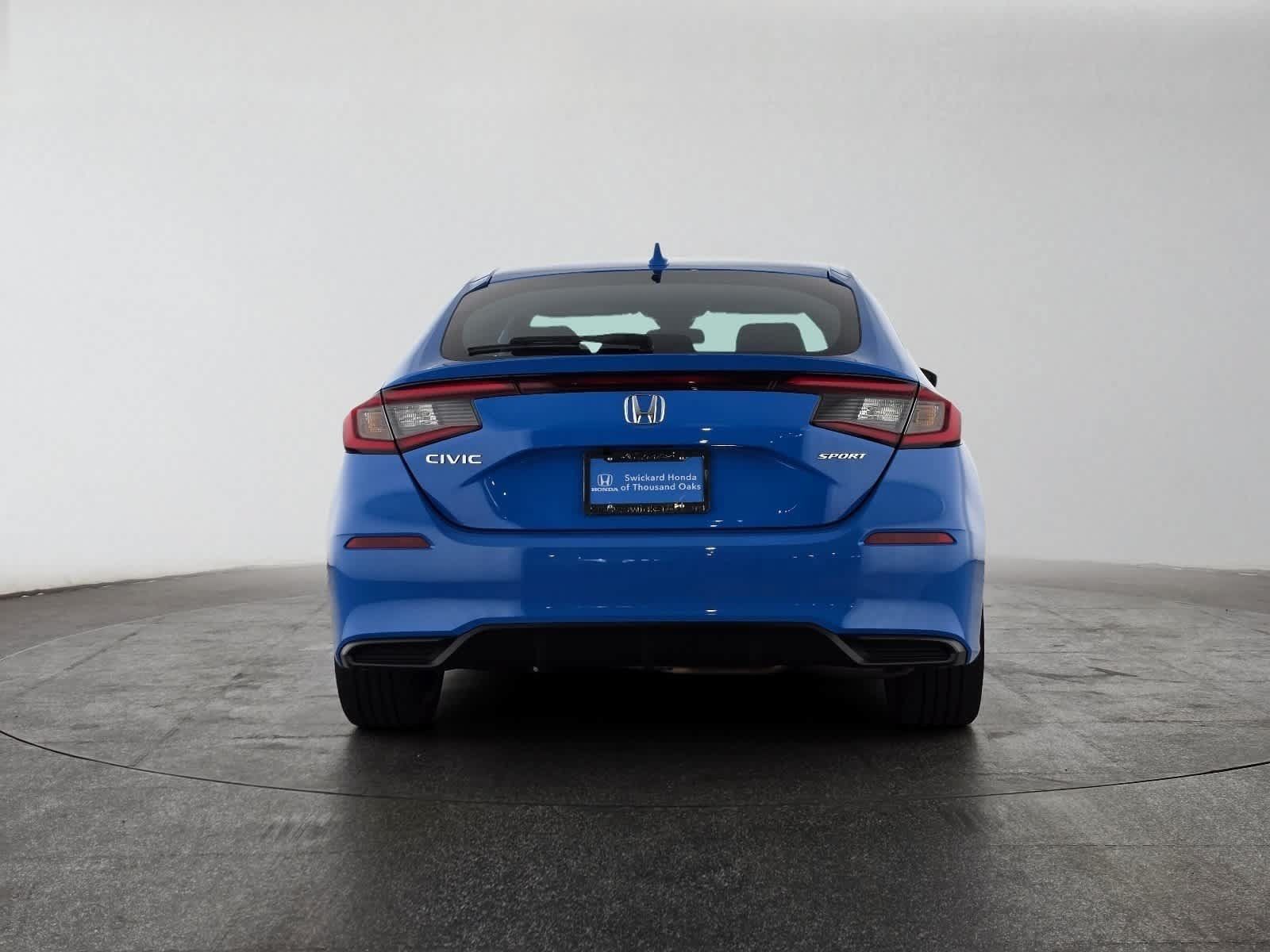 Used 2023 Honda Civic Sport image 4