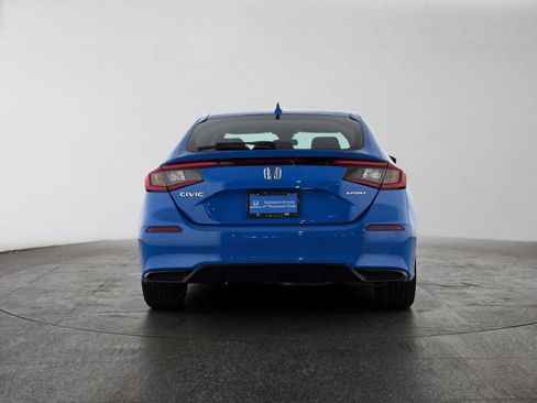 Used 2023 Honda Civic Sport image 4