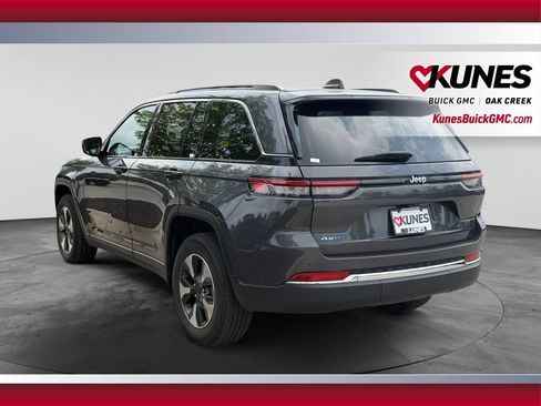 Used 2024 Jeep Grand Cherokee Limited 4xe AWD/4WD image 8
