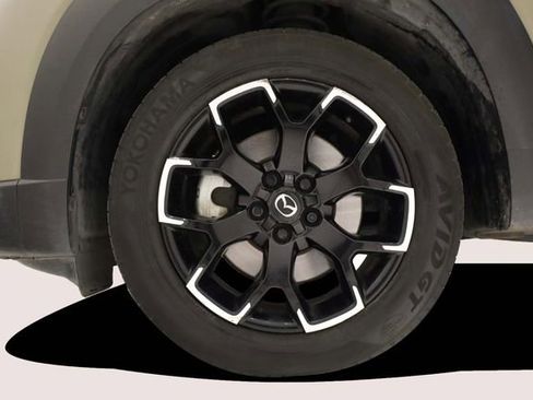 Used 2024 MAZDA CX-50 Meridian Edition w/ Cargo Package image 9