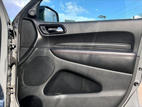Used 2023 Dodge Durango GT image 22