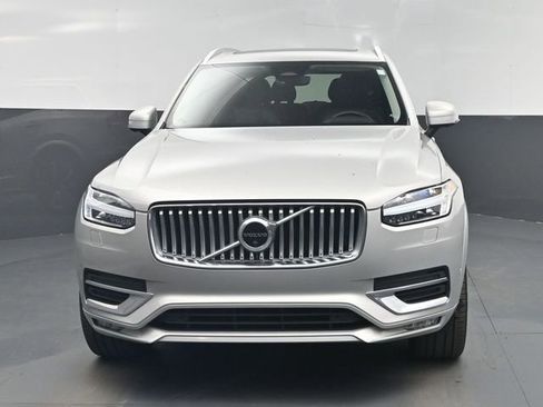 Used 2023 Volvo XC90 B6 Plus w/ Protection Package image 6