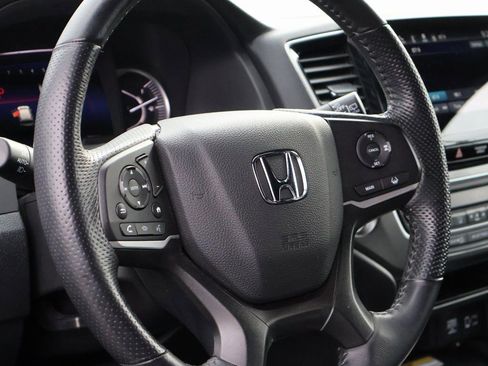 Certified 2023 Honda Passport EX-L image 18