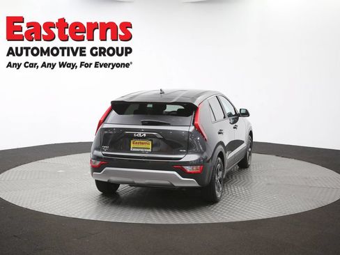 Used 2025 Kia Niro LX FWD image 36