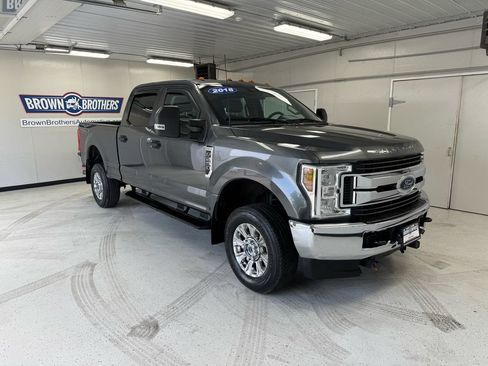 Used 2018 Ford F250 XL w/ STX Appearance Package AWD/4WD image 9