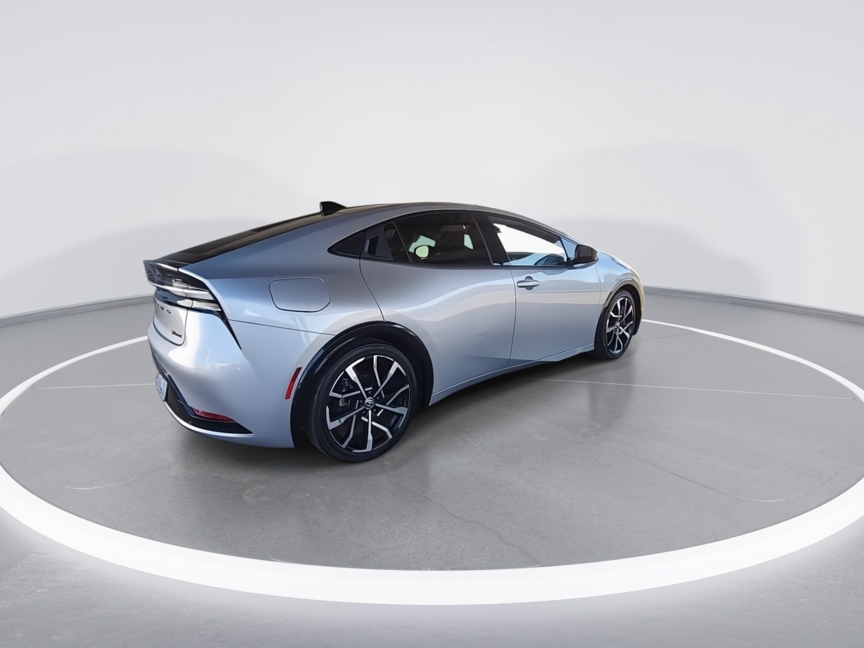 Used 2023 Toyota Prius Prime Premium FWD image 8