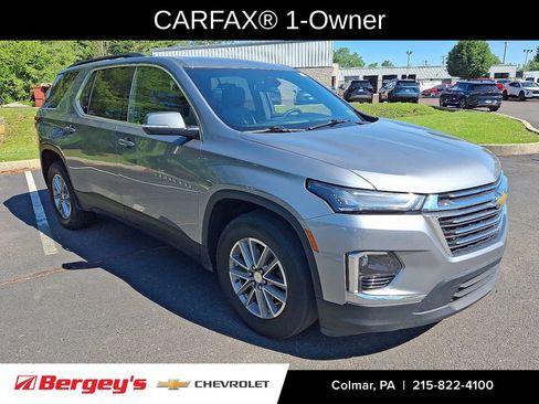 Used 2023 Chevrolet Traverse LT w/ LPO, Floor Liner Package AWD/4WD image 3