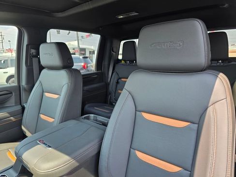 New 2026 GMC Sierra 2500 AT4 w/ AT4 Premium Plus Package AWD/4WD image 22
