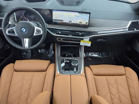 New 2026 BMW X5 xDrive50e w/ M Sport Package image 15