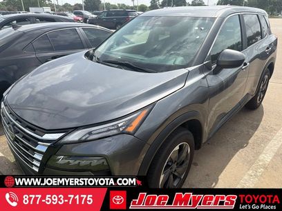 Used 2024 Nissan Rogue SV
