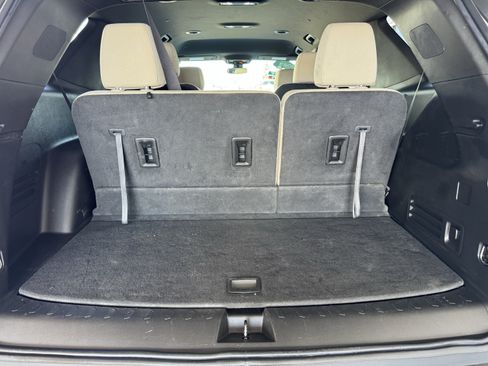 Certified 2023 Chevrolet Traverse LT w/ LPO, Cargo Package AWD/4WD image 20