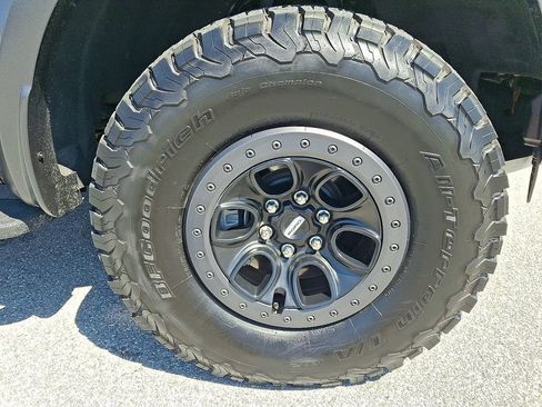 Used 2023 Ford F150 Raptor AWD/4WD image 9