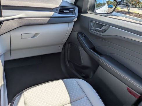 Certified 2026 Ford Escape Active w/ Tech Pack #1 image 16