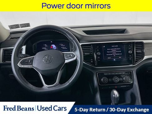 Used 2023 Volkswagen Atlas SE image 26