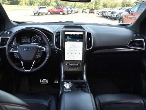 Used 2024 Ford Edge ST-Line AWD/4WD image 4