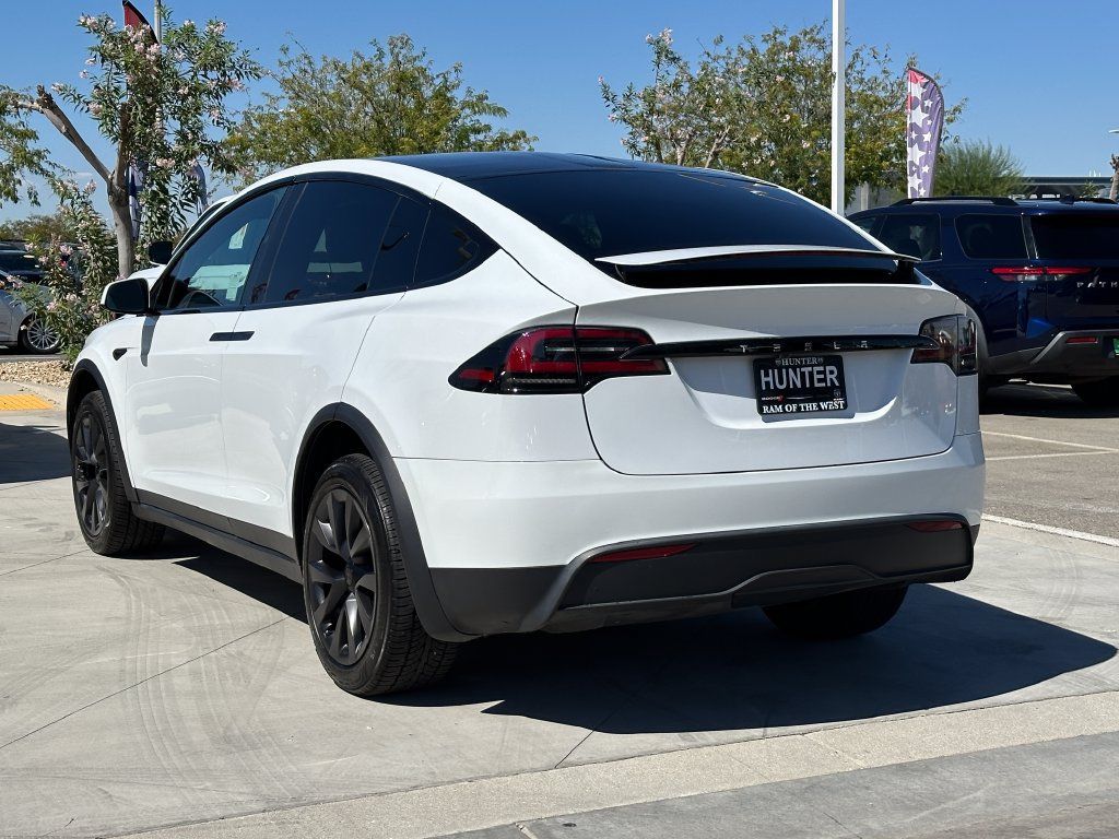 Used 2024 Tesla Model X AWD/4WD image 4