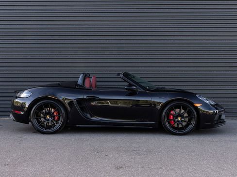 Certified 2021 Porsche 718 Boxster GTS image 9