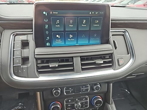 Used 2024 Chevrolet Tahoe LT image 15