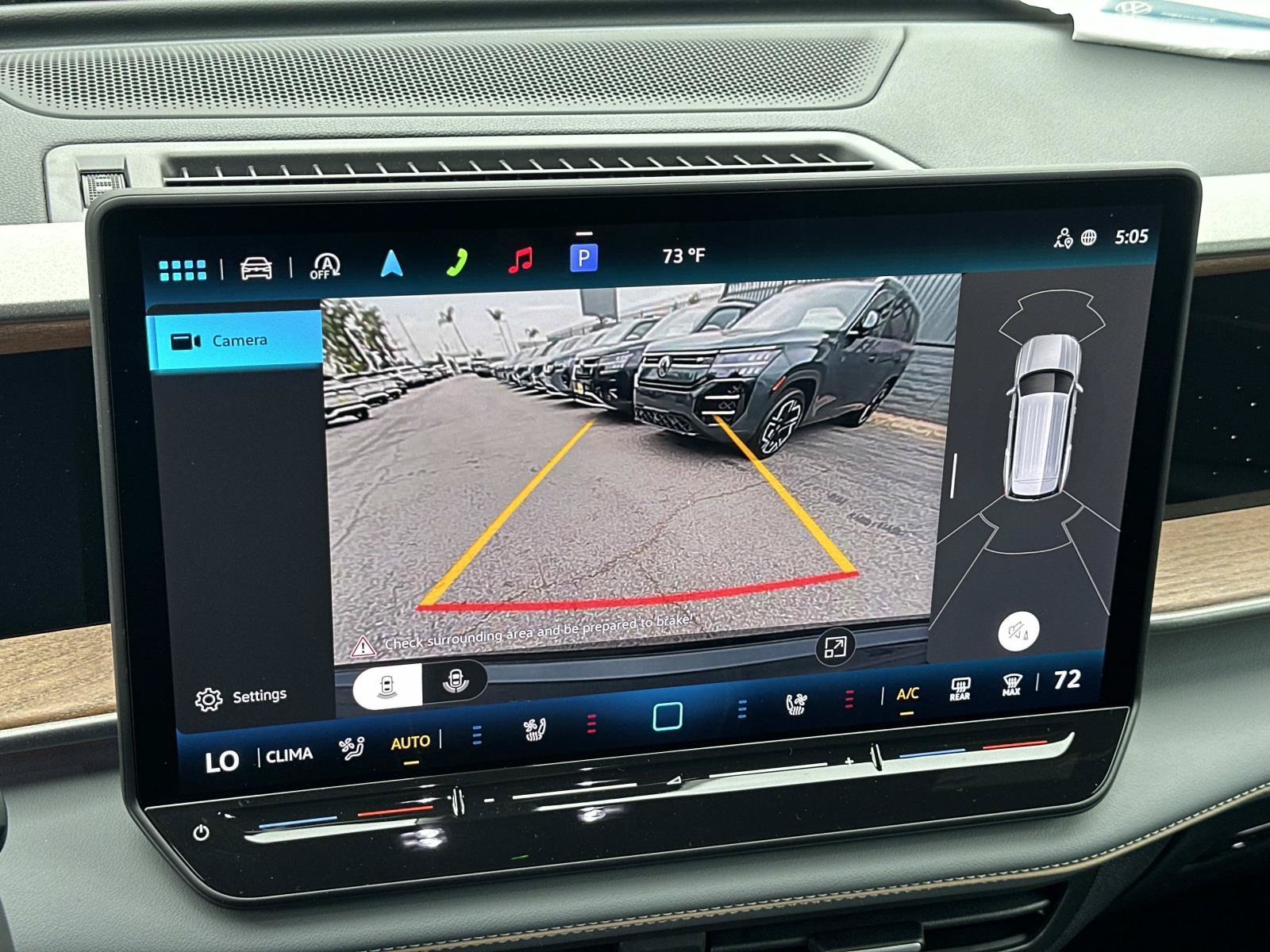 New 2027 Volkswagen Atlas SEL R-Line AWD/4WD image 15