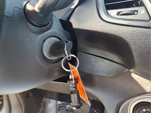 Used 2019 Ford Fiesta SE image 30