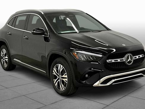 New 2026 Mercedes-Benz GLA 250 image 2