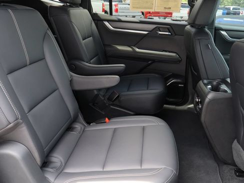 Certified 2024 GMC Acadia Elevation w/ Black Edition FWD image 29