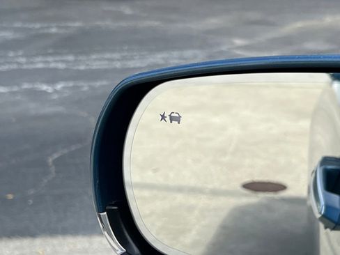 Certified 2023 Cadillac CT4 Premium Luxury image 31