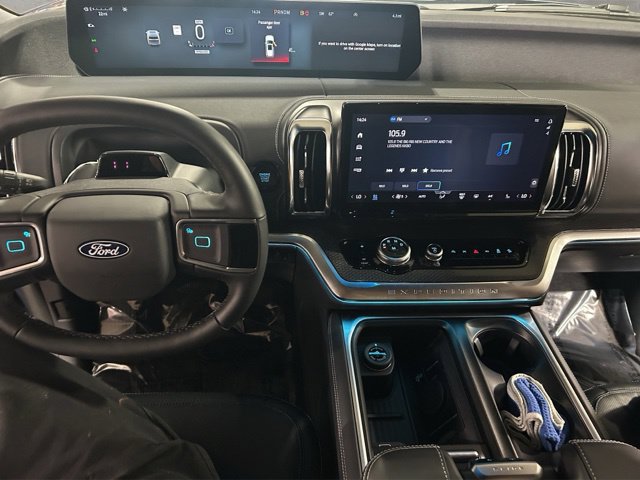 New 2027 Ford Expedition Max Platinum w/ Stealth Appearance Package AWD/4WD image 2