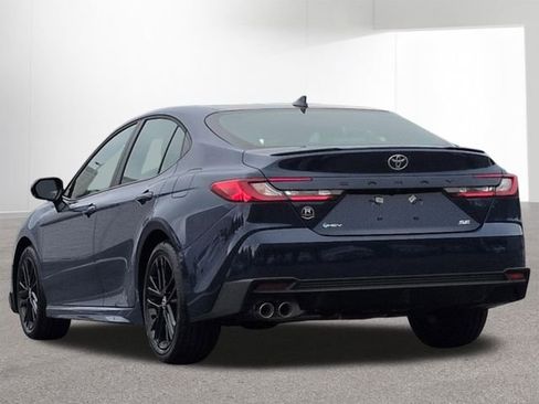 Certified 2026 Toyota Camry SE FWD image 8