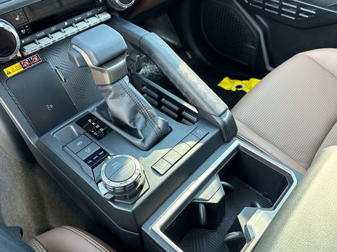 New 2026 Toyota 4Runner Limited image 21