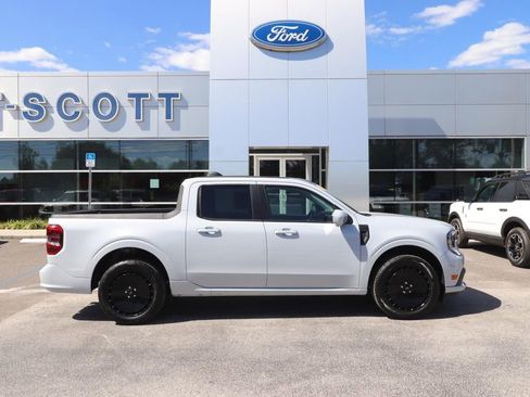 Certified 2026 Ford Maverick Lobo AWD/4WD image 17