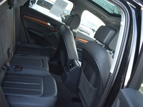 Used 2023 Audi Q5 2.0T Premium Plus image 19