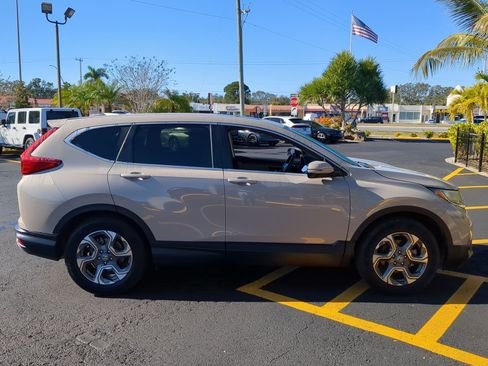 Used 2017 Honda CR-V EX image 5