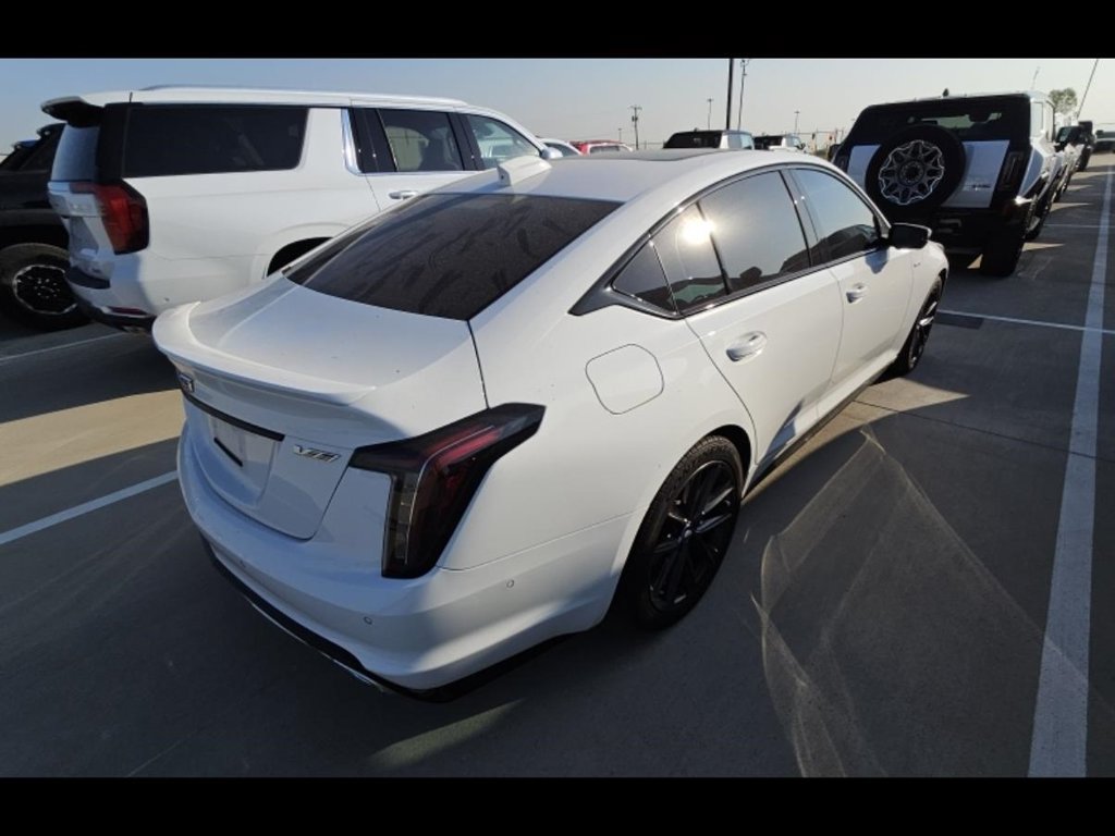 Used 2025 Cadillac CT5 V w/ Technology Package RWD image 4