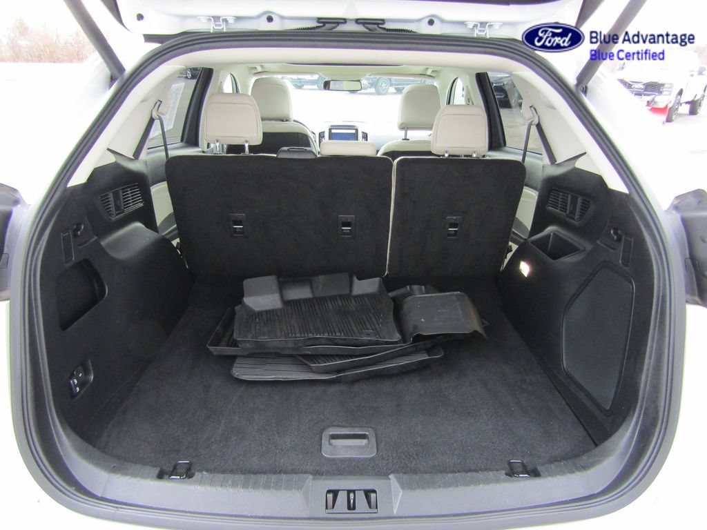 Used 2024 Ford Edge Titanium w/ Equipment Group 301A AWD/4WD image 25